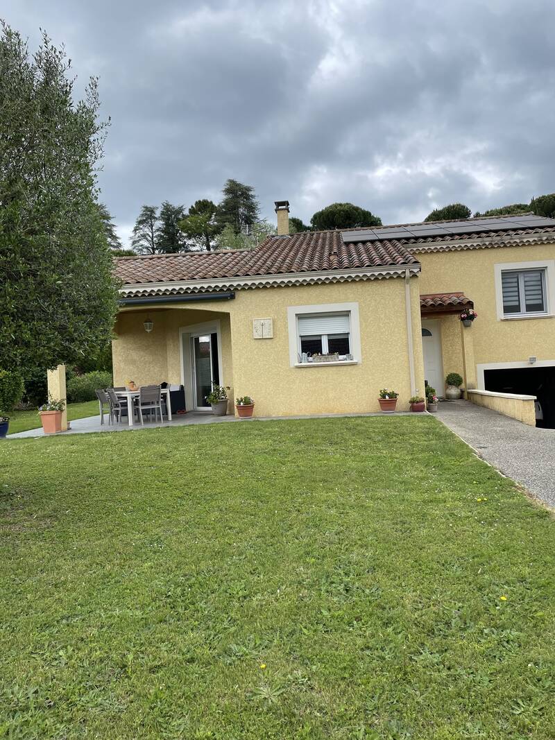 Ponsas (26240)