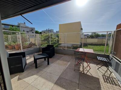 Location appartement studio Neuilly-sur-Seine (92200)