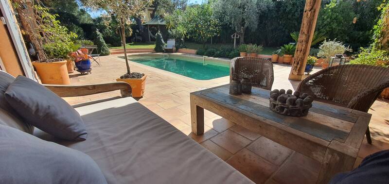 Fréjus (83600)