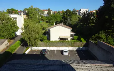 Aurillac (15000)