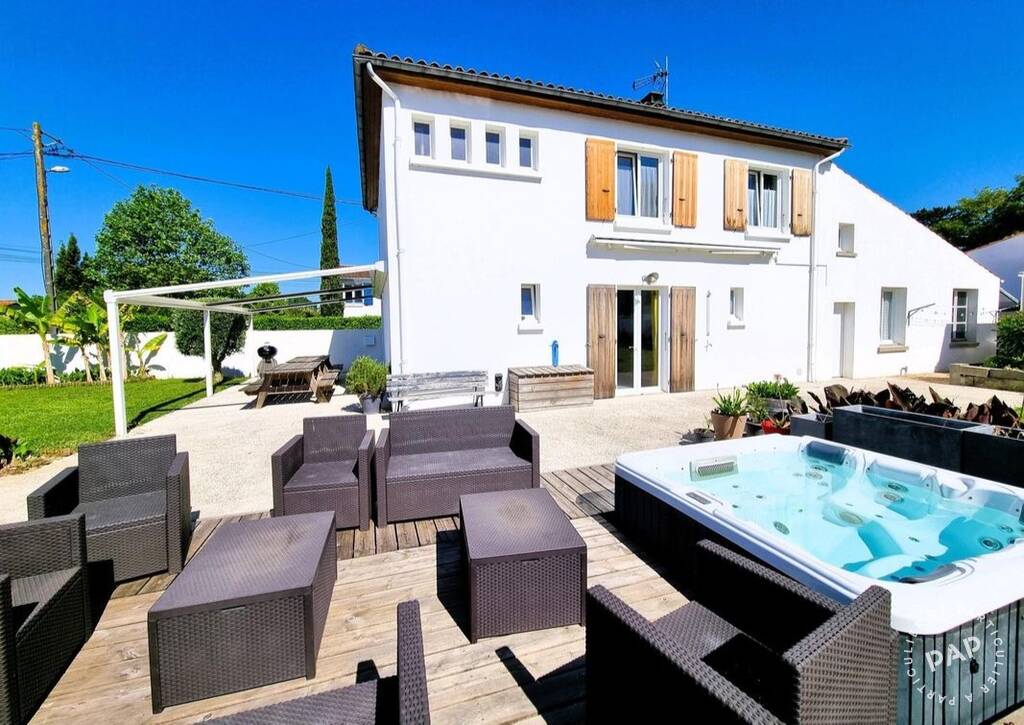 Vente maison 145 m² Montroy (17220)