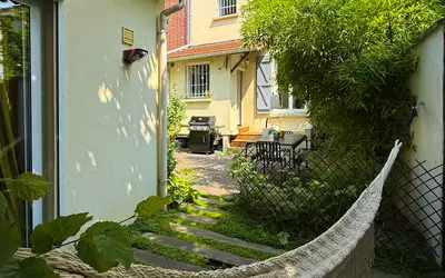 Bois-Colombes (92270)