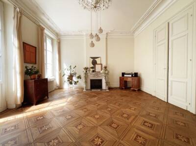 Vente appartement 4 pièces Bordeaux (33)