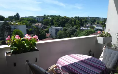 Sèvres (92310)
