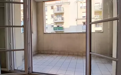 Courbevoie (92400)
