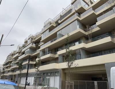 Location appartement 4 pièces Paris 15e