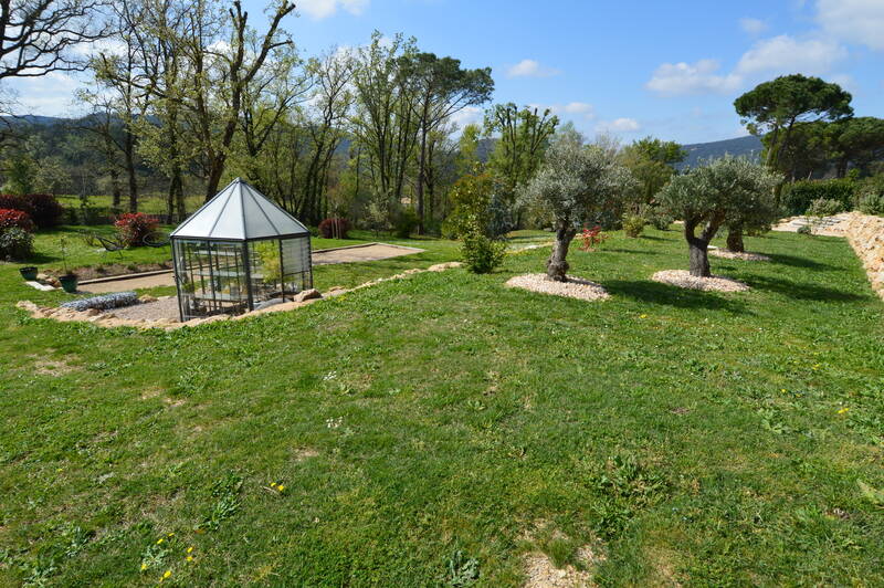 Bagnols-En-Forêt (83600)