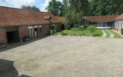Maizières (62127)