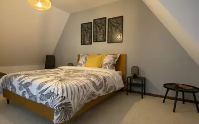 Harcourt (27800)