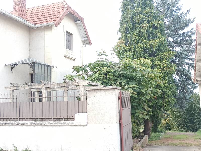 Roanne (42300)
