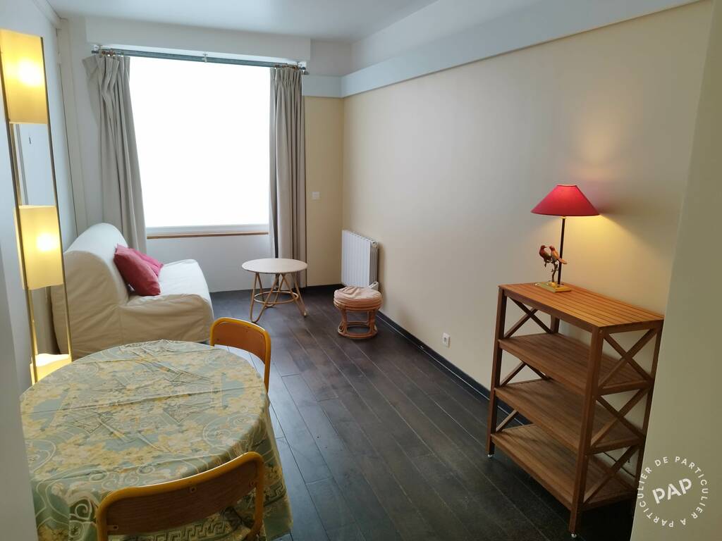 Location appartement 30 m² Saint-Denis (93)