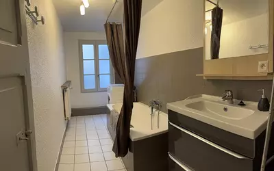 Vichy (03200)