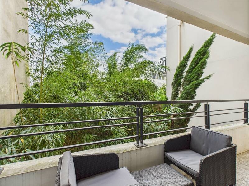 Issy-Les-Moulineaux (92130)