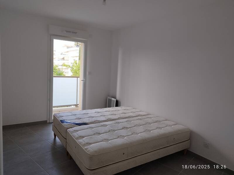 Fréjus (83600)