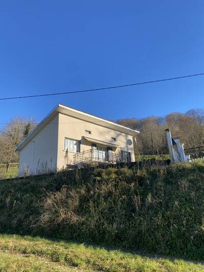 Vente maison 4 pièces Virieu (38730)