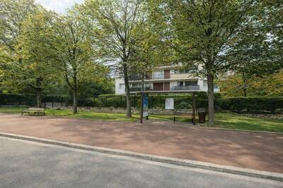 Location appartement studio Saint-Cloud (92210)