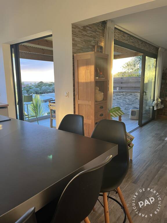 Maison 690.000&nbsp;&euro; 204&nbsp;m² Saint-Pierre (97400)