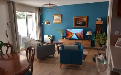 Pertuis (84120)