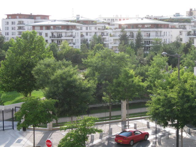 Bois-Colombes (92270)