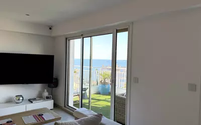 Cannes (06150)