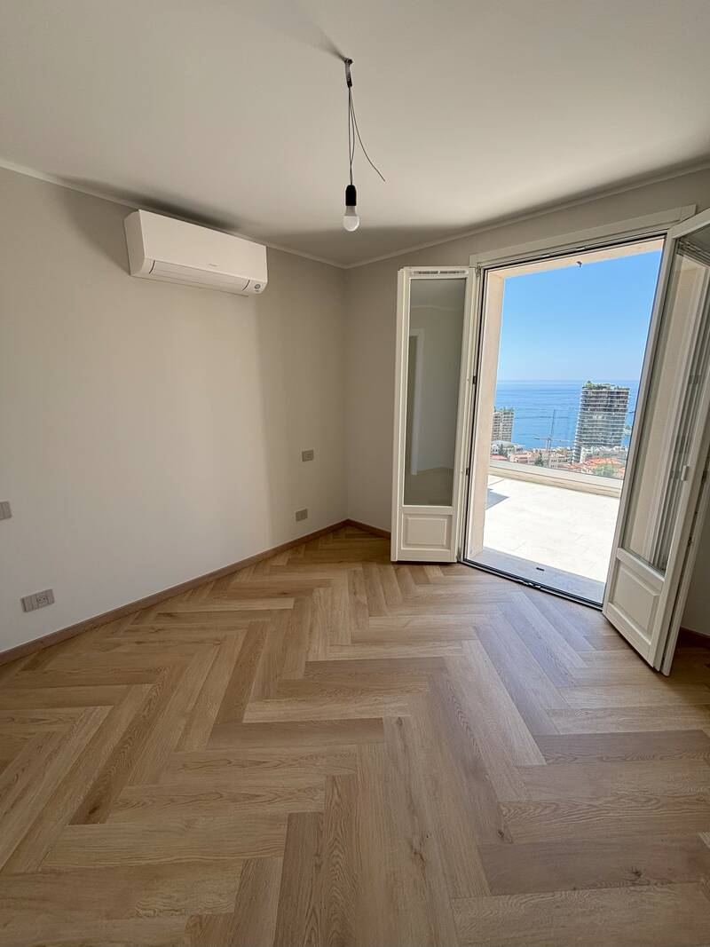 Roquebrune-Cap-Martin (06190)
