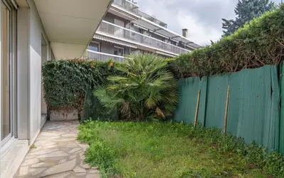 Sèvres (92310)