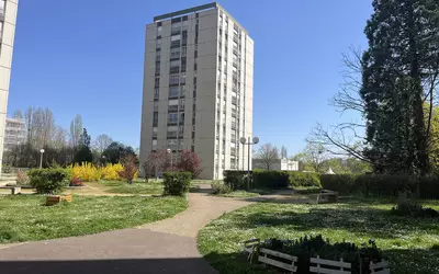 Dijon (21000)