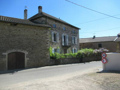 Vente maison 6 pièces Viré (71260)
