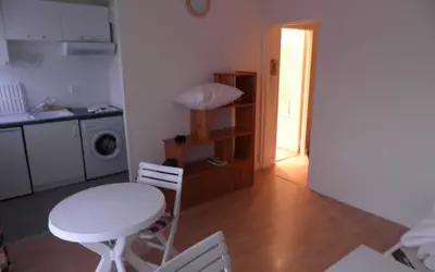 Courbevoie (92400)