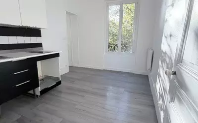 Saint-Ouen-Sur-Seine (93400)