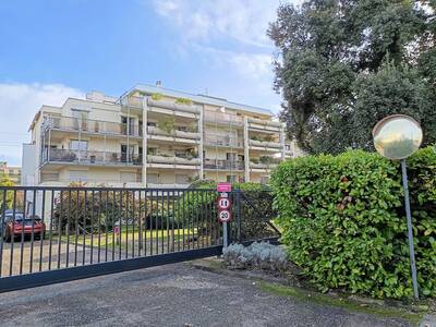 Vente appartement studio Bordeaux (33)