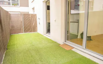 Nanterre (92000)