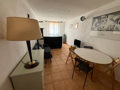 Location appartement studio Vauvenargues (13126)
