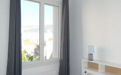 Toulon (83000)