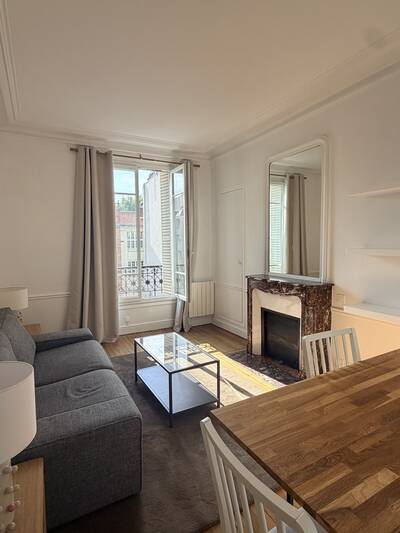 Location appartement 2 pièces Paris 11e