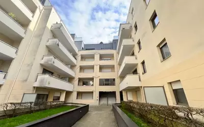 Rouen (76000)