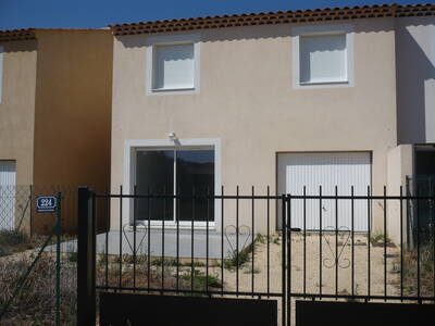 Location maison 5 pièces Saint-Cyr-sur-Mer (83270)