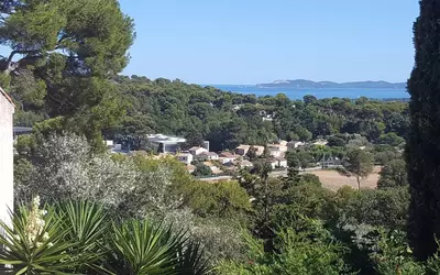 Hyeres (83400)