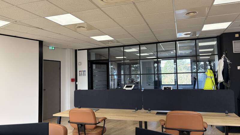 Bureaux, local professionnel Saint-Germain-En-Laye (78100) - 73&nbsp;m² - 182.500&nbsp;&euro;