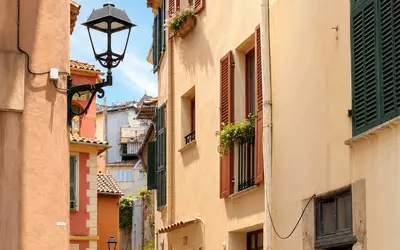 Roquebrune-Cap-Martin (06190)