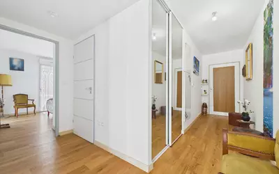 Nantes (44000)