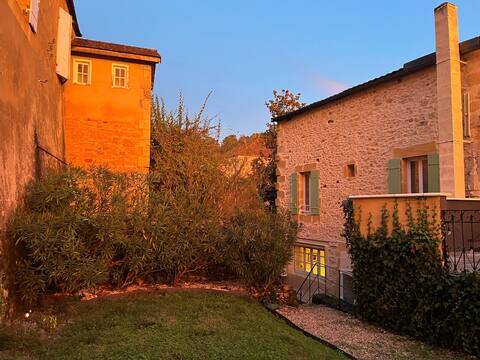 Le Buisson-De-Cadouin (24480)
