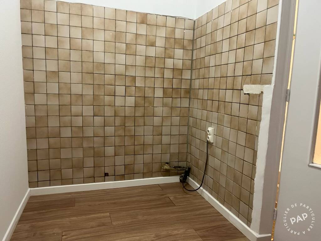 Vente studio 10,80 m² Paris 20E (75020) - 10,80 m² - 105.000 € | Particulier à Particulier — 4