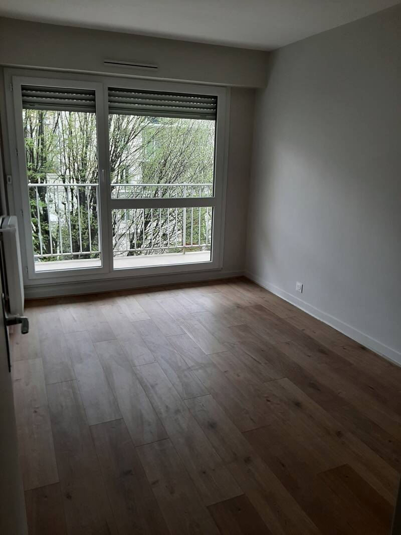 Puteaux (92800)