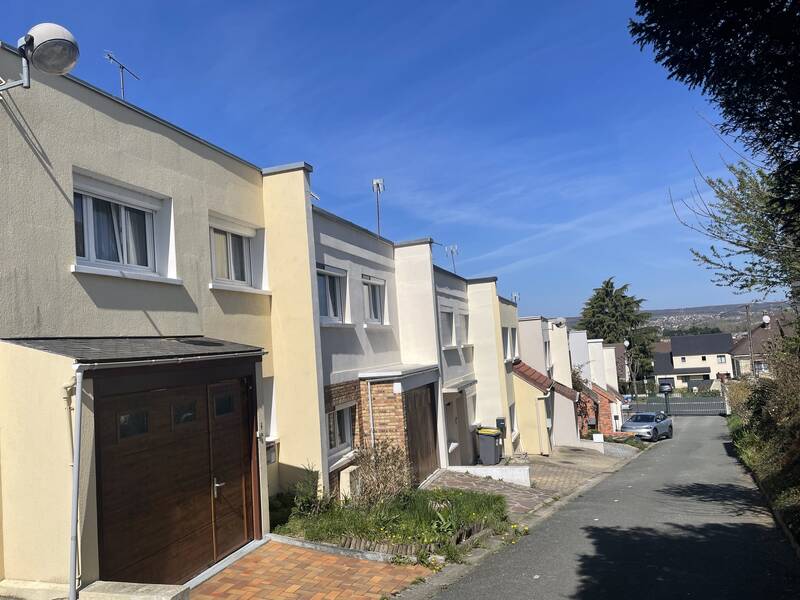 Mézières-Sur-Seine (78970)