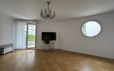 Puteaux (92800)