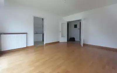 Angers (49000)