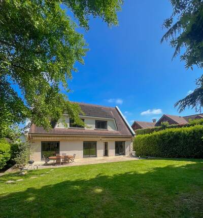 Vente maison 8 pièces Louveciennes (78430)