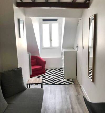 Location appartement studio Paris 9e