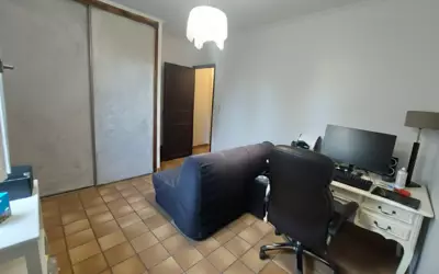 Pertuis (84120)